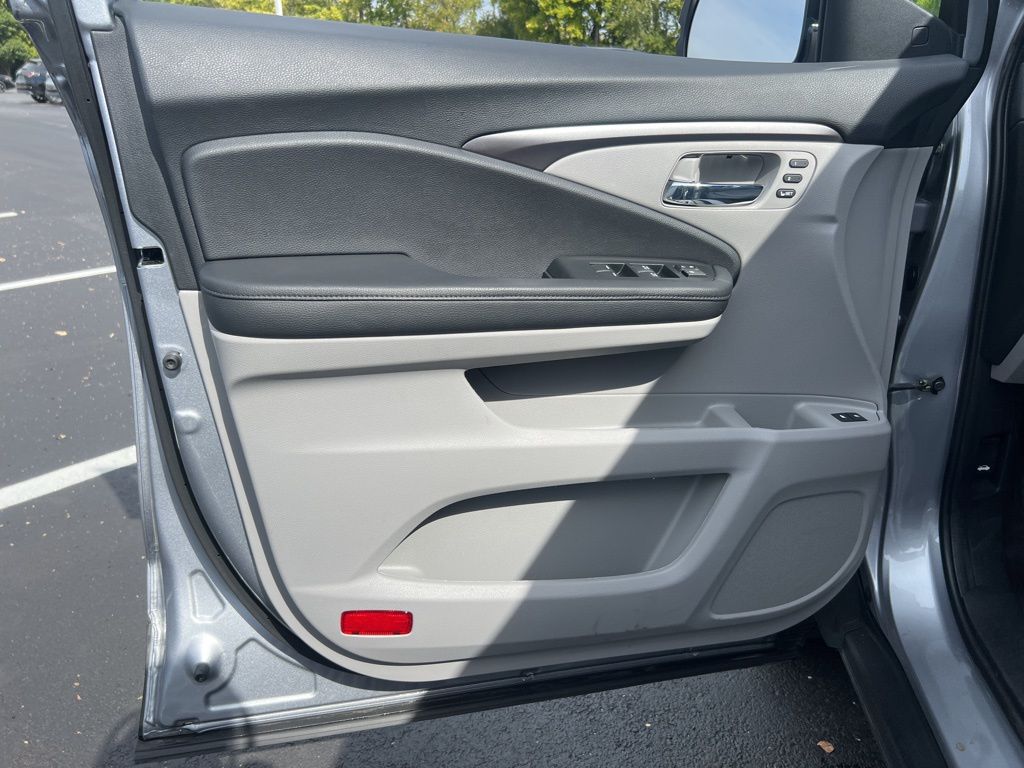 2022 Honda Pilot EX-L photo 18