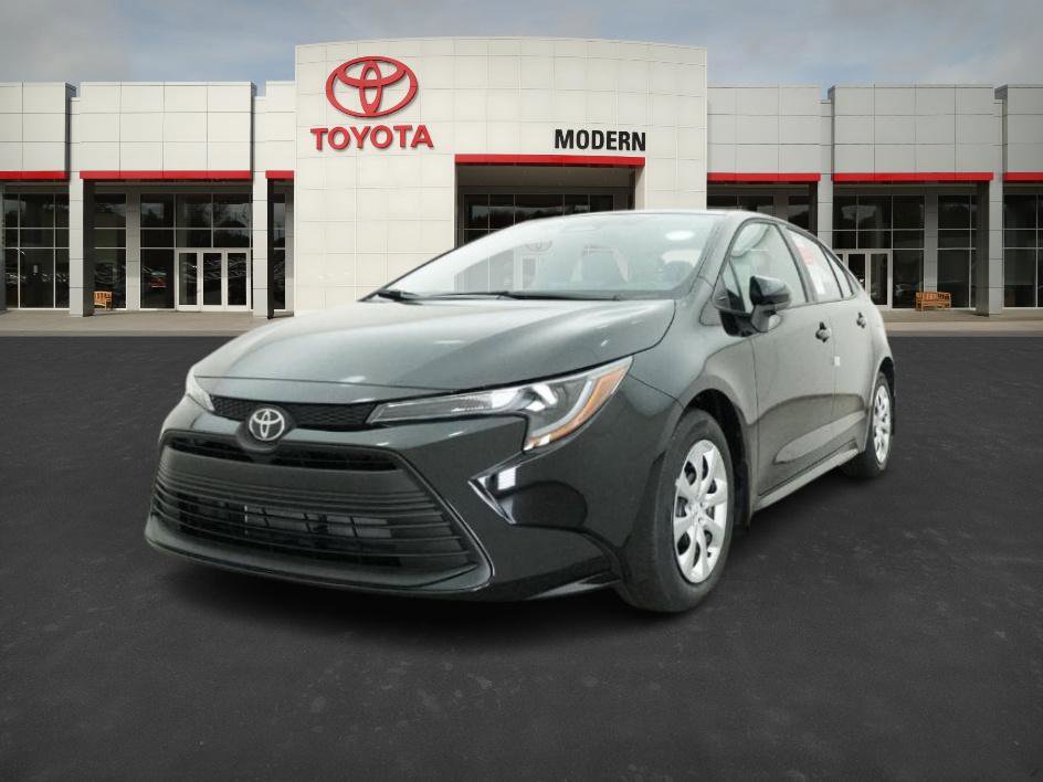 2026 Toyota Corolla LE photo 4