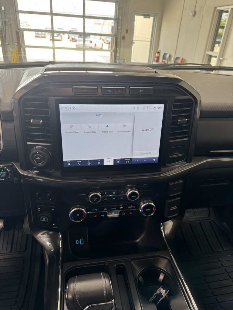 2023 Ford F-150 XLT photo 16