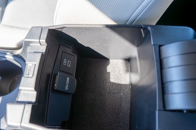 2023 Toyota Corolla Hybrid LE photo 26