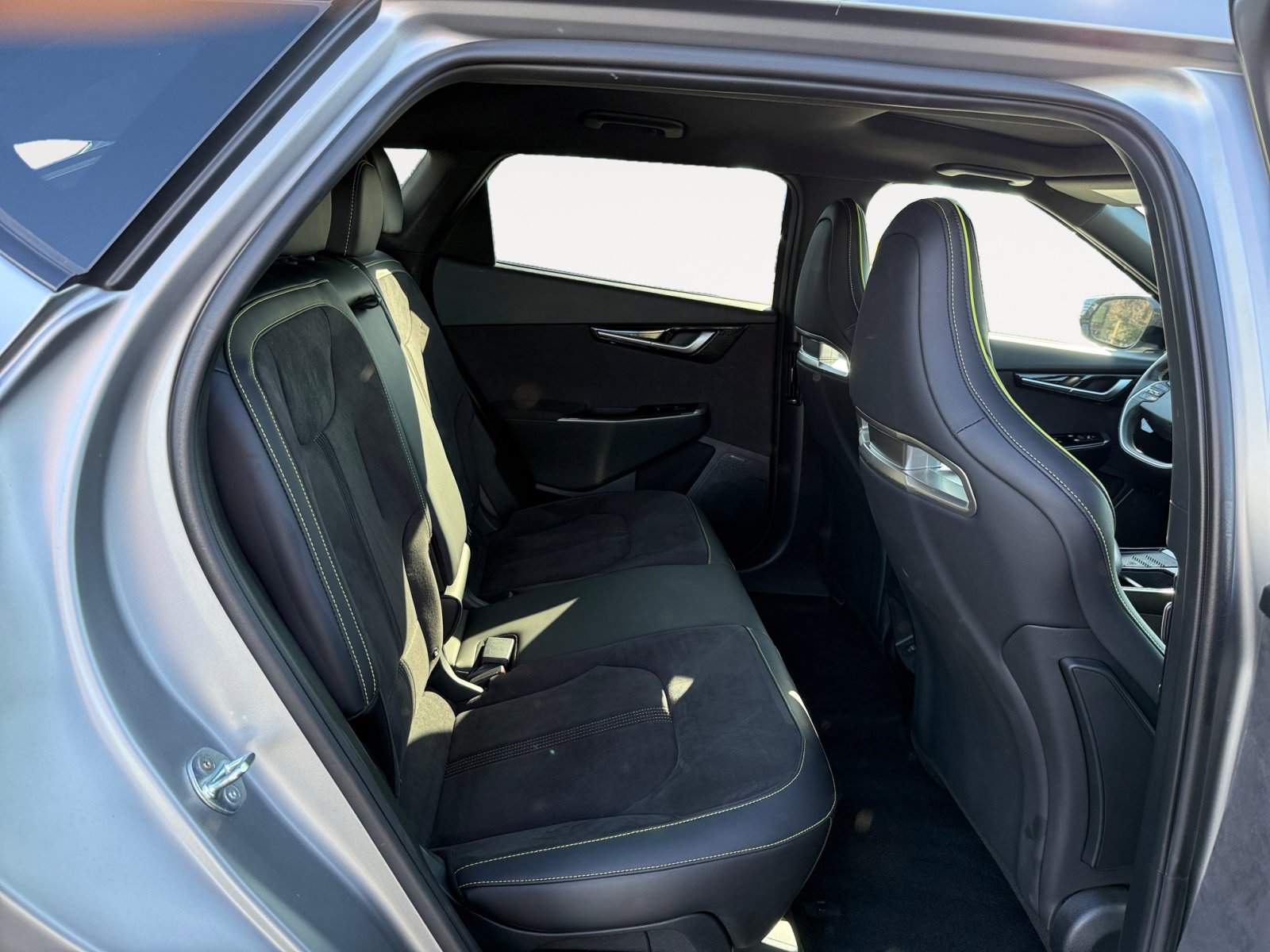 2023 Kia EV6 GT photo 18
