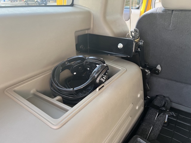 2003 Hummer H2 Base photo 18
