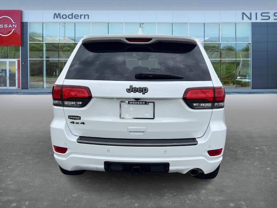 2021 Jeep Grand Cherokee Anniversary Edition photo 5