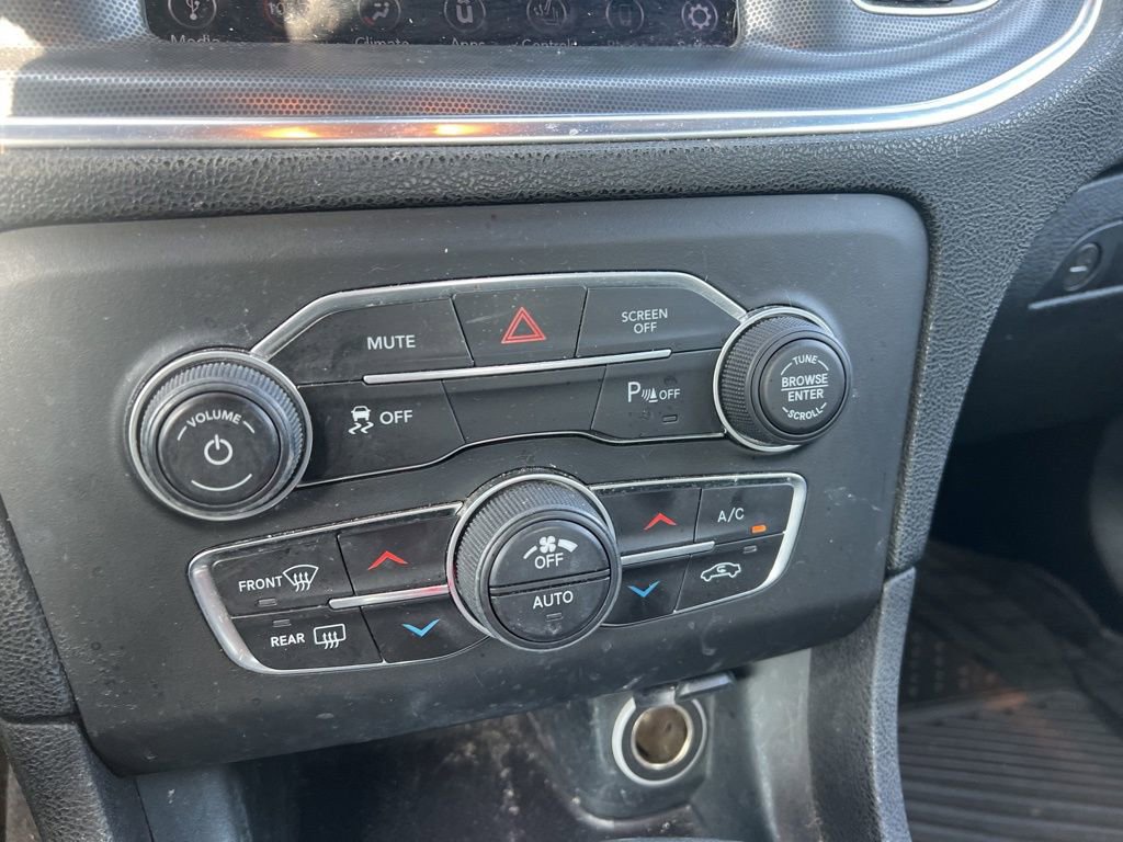 2018 Dodge Charger SXT Plus photo 31