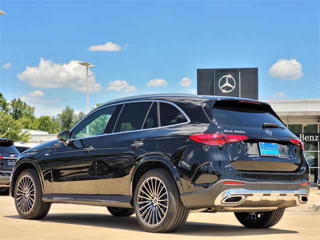 2025 Mercedes Benz GLC 350e 4MATIC photo 4