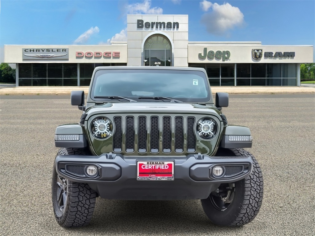 2021 Jeep Wrangler Unlimited Sahara Altitude photo 4