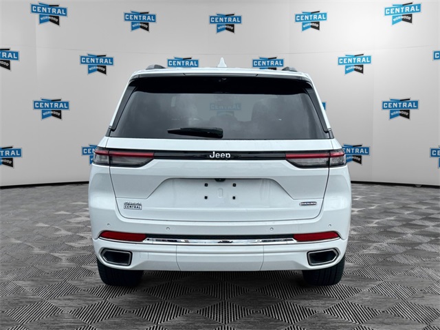 2022 Jeep Grand Cherokee Overland photo 3