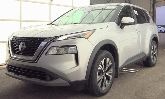 2023 Nissan Rogue SV's photo