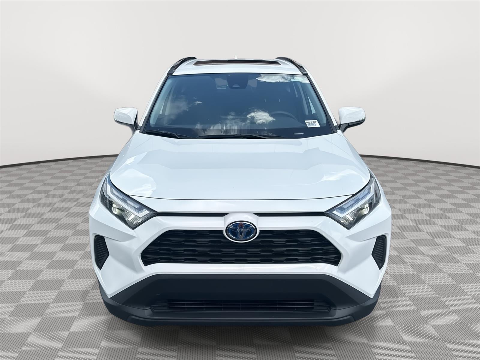 Used 2024 Toyota RAV4 XLE with VIN 4T3RWRFV9RU137265 for sale in Kansas City