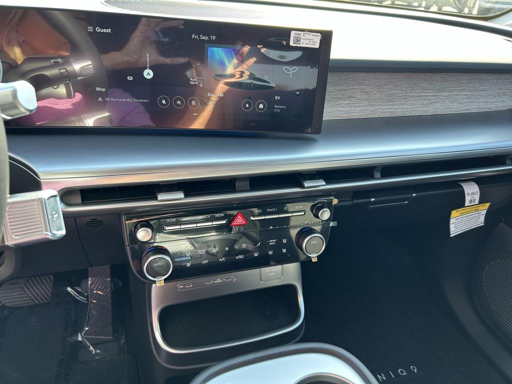 2026 Hyundai Ioniq Limited photo 14