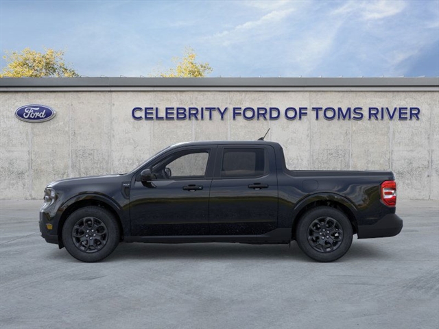 2025 Ford Maverick XLT photo 3