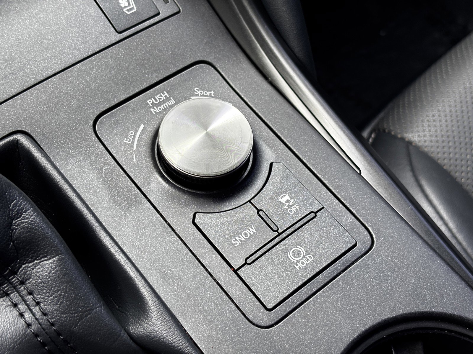 2021 Lexus IS 300 photo 12