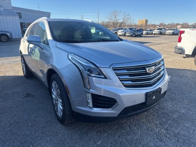 2017 Cadillac XT5 Premium Luxury's photo