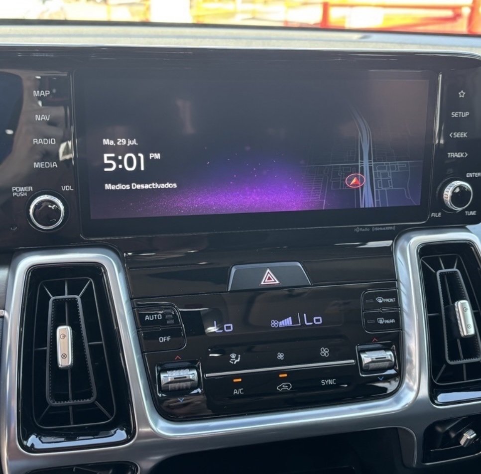 2023 Kia Sorento SX photo 7