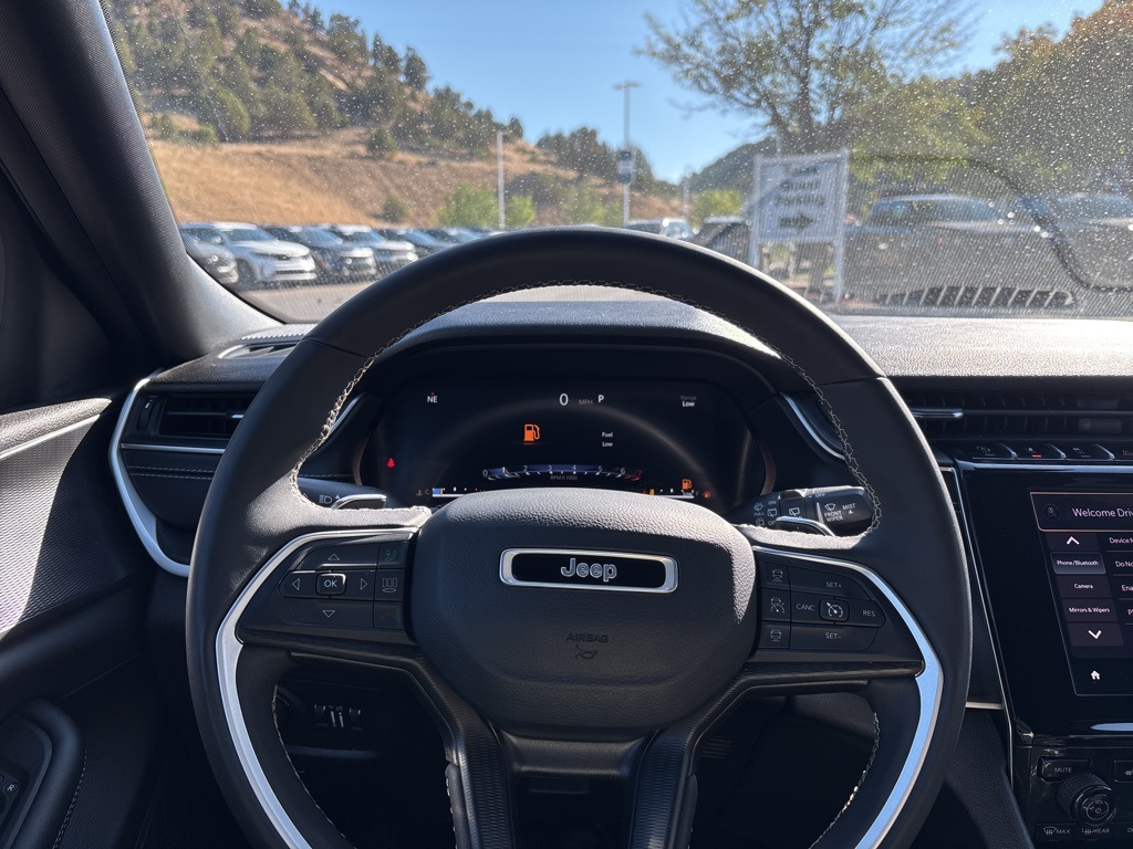 2024 Jeep Grand Cherokee Altitude photo 10