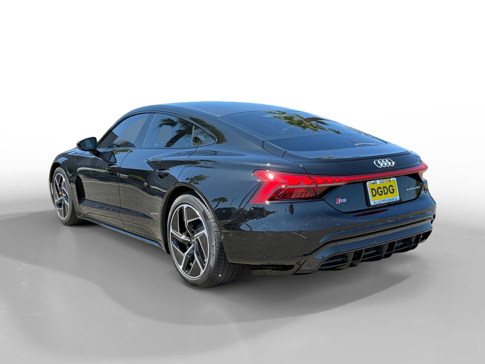 2024 Audi RS e-tron GT Base photo 3