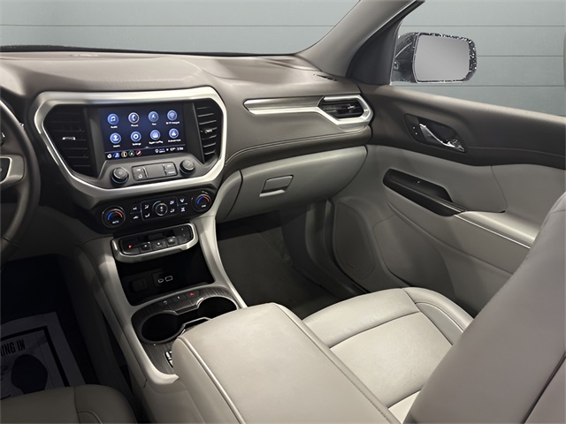 2023 Gmc Acadia SLT photo 24
