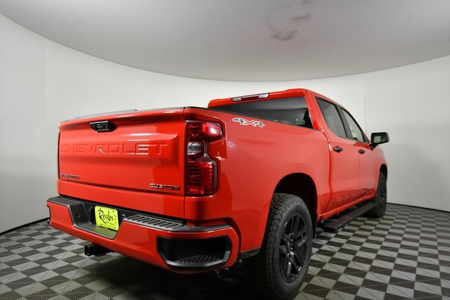 2026 Chevrolet Silverado 1500 Custom photo 5