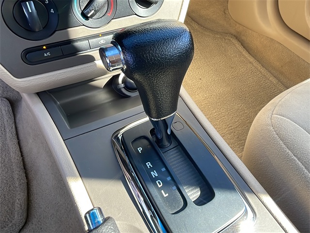 2008 Ford Fusion S photo 28