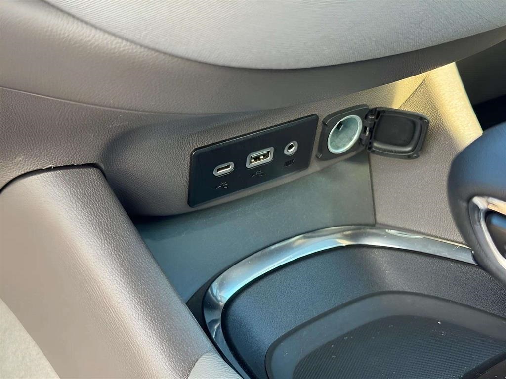 2024 Chevrolet Malibu 1LT photo 21