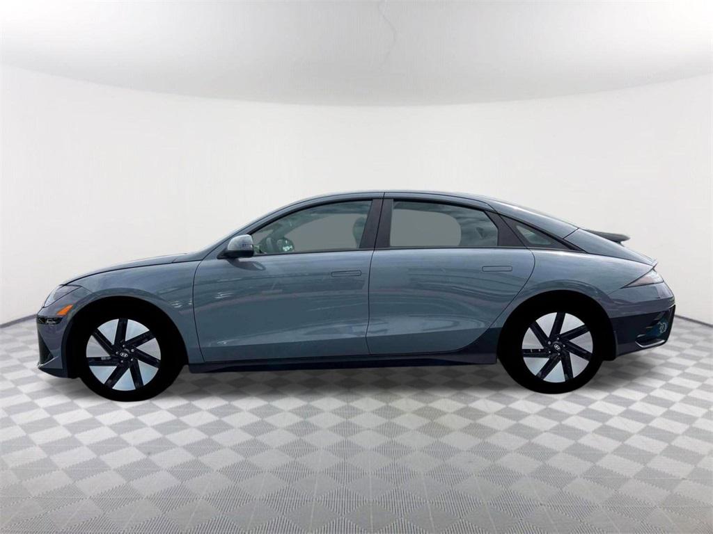 2025 Hyundai Ioniq 6 SE photo 3