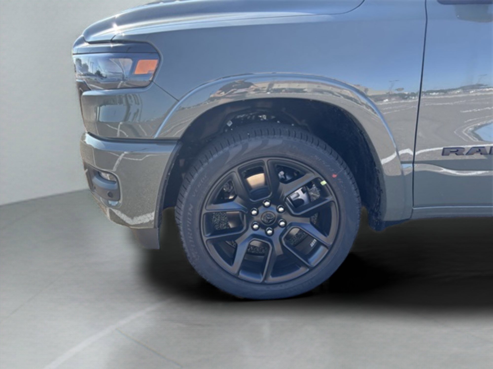 2026 Ram 1500 Laramie photo 9