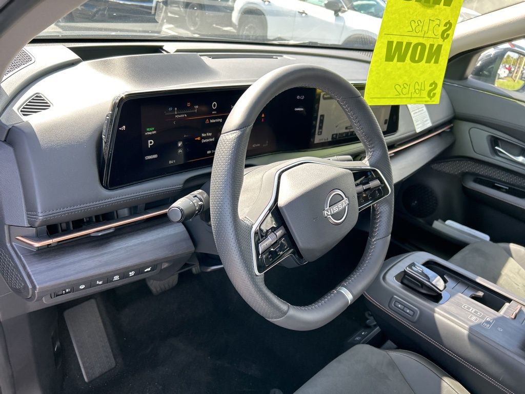 2023 Nissan ARIYA Evolve+ e-4ORCE photo 14