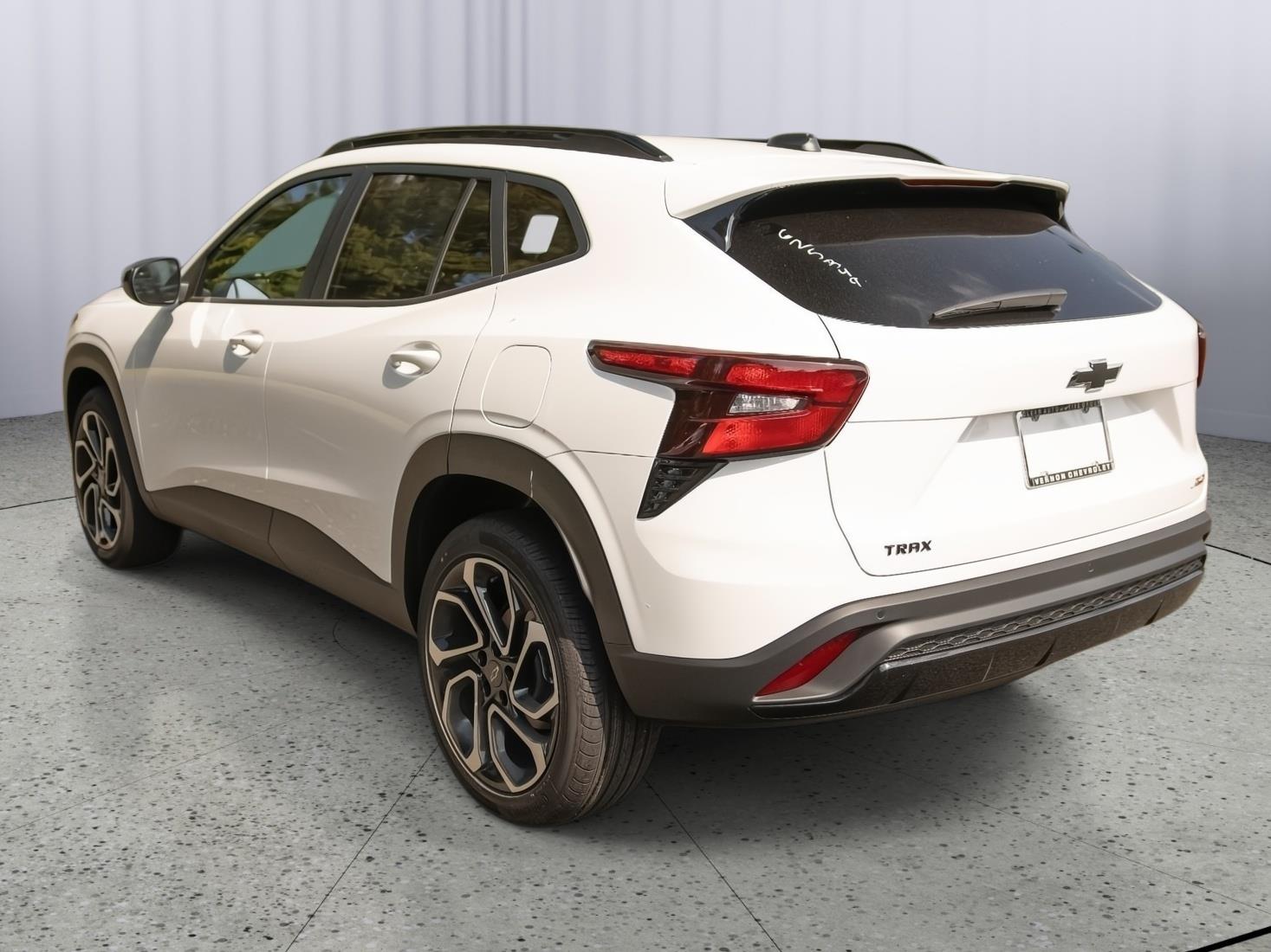 2025 Chevrolet Trax photo 4