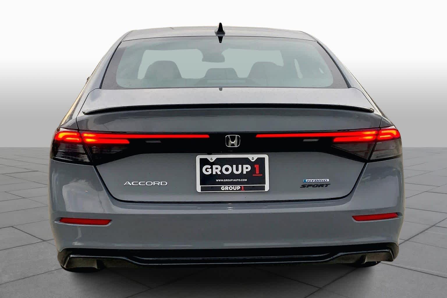 2025 Honda Accord Sport-L Hybrid photo 4