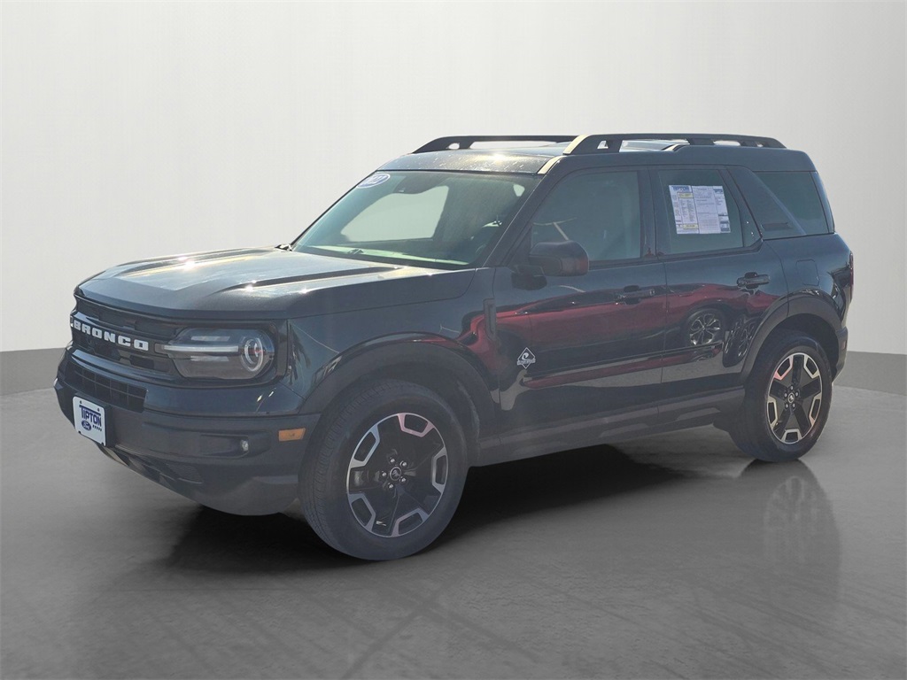 2022 Ford Bronco Sport Outer Banks photo 4