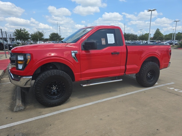 2023 Ford F-150 XLT photo 2