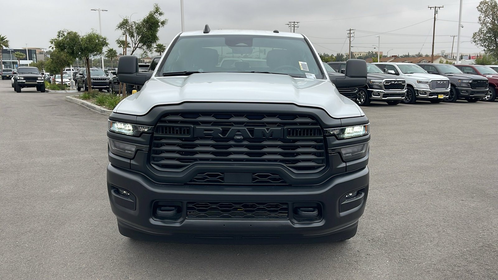 2025 Ram 2500 Tradesman photo 7