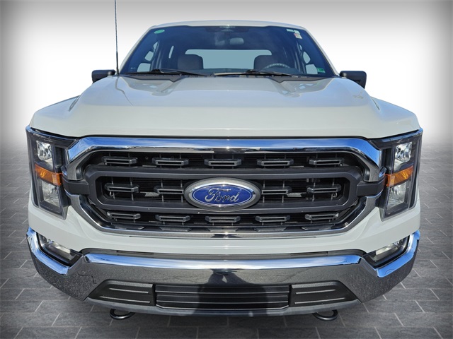 2023 Ford F-150 XLT photo 2