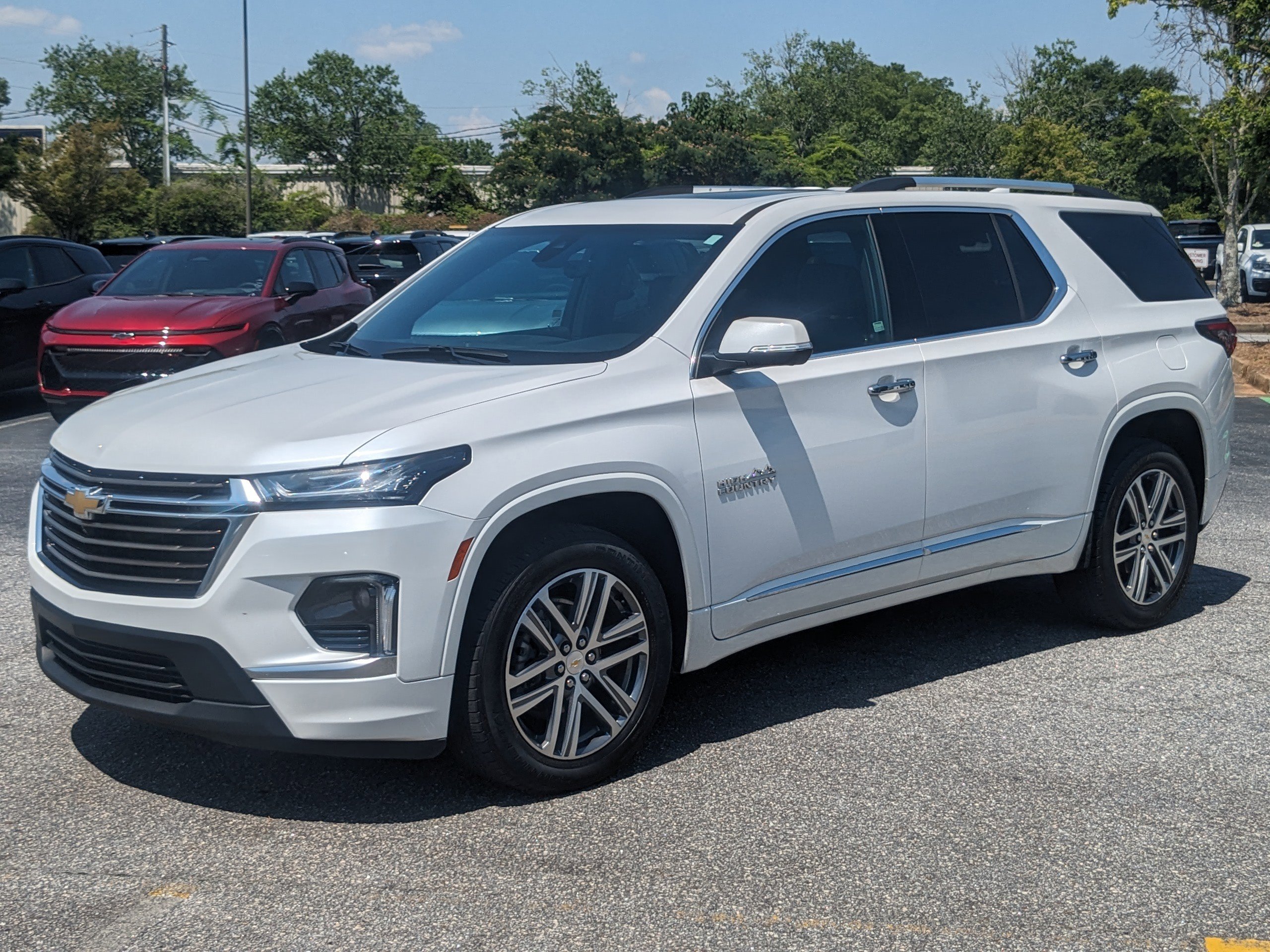 2023 Chevrolet Traverse High Country photo 8