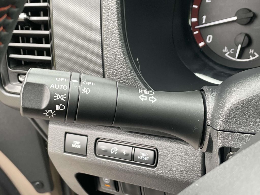 2024 Nissan Frontier PRO-X photo 24