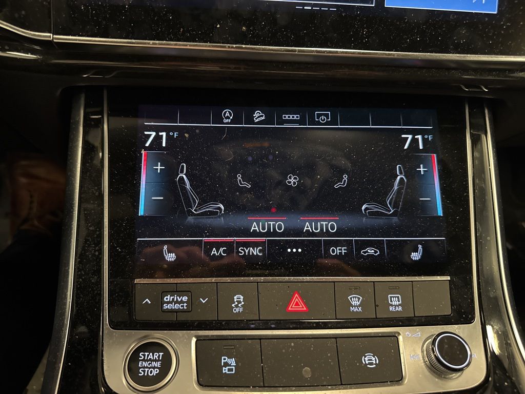 2025 Audi Q7 45 Premium Plus photo 23