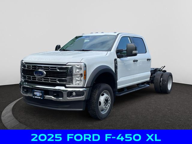 2025 Ford F-450 Super Duty Chassis Cab XL's photo