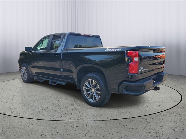 2019 Chevrolet Silverado 1500 RST photo 4