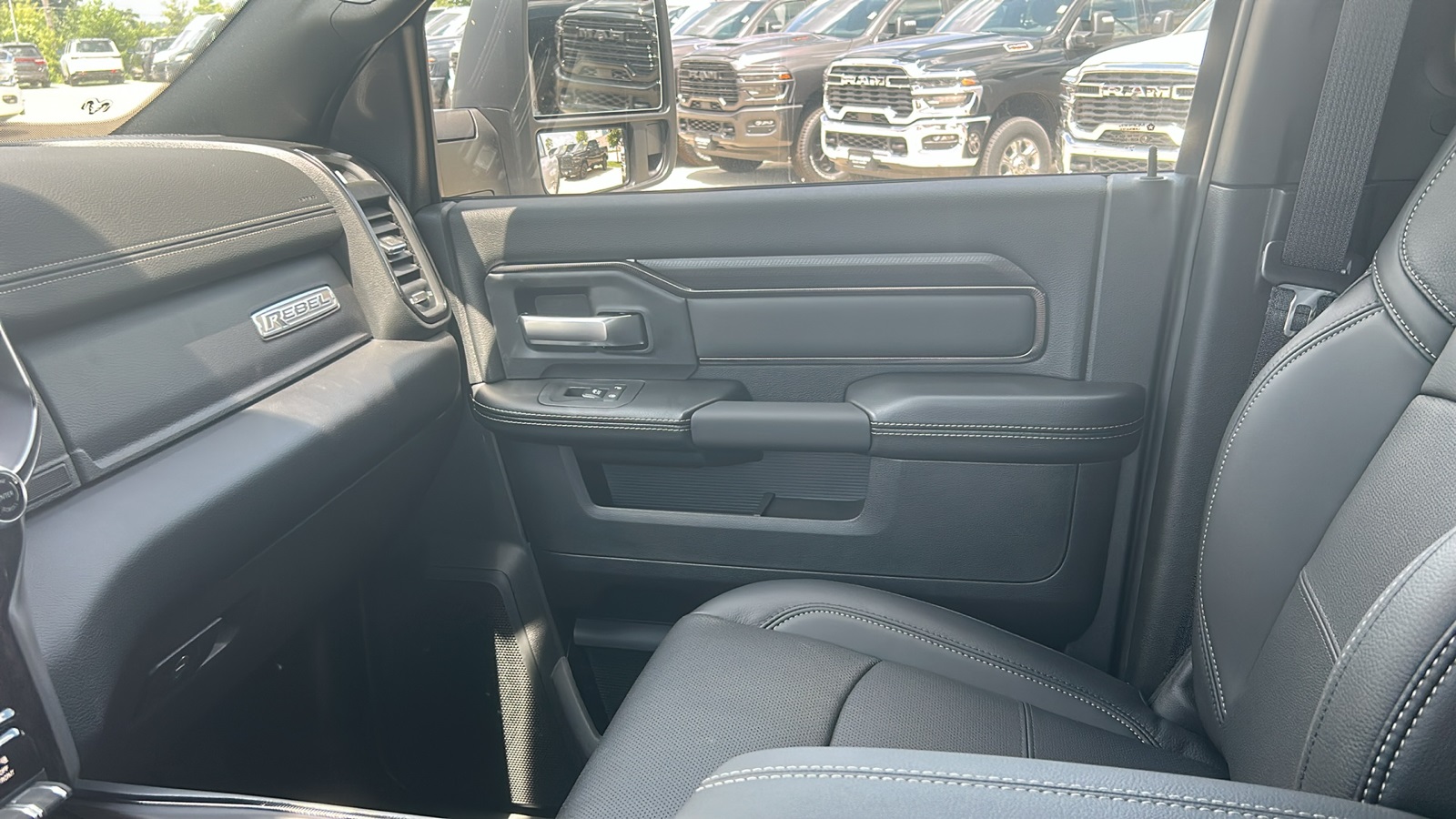 2025 Ram 2500 Power Wagon photo 18