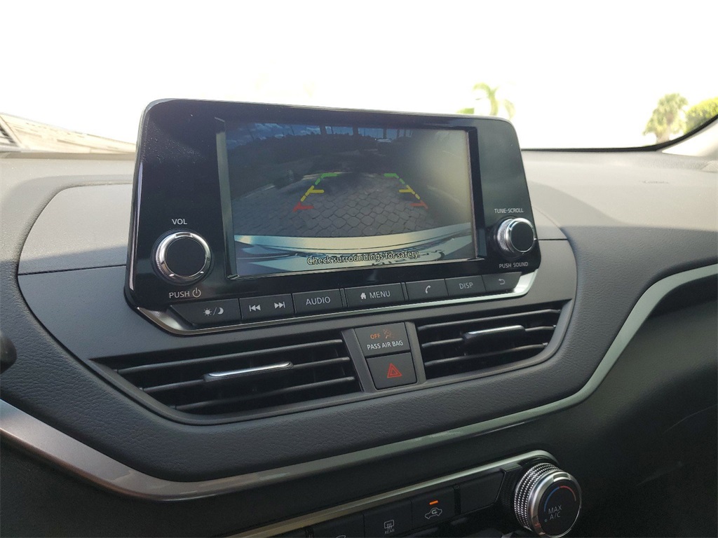 2025 Nissan Altima 2.5 S photo 4