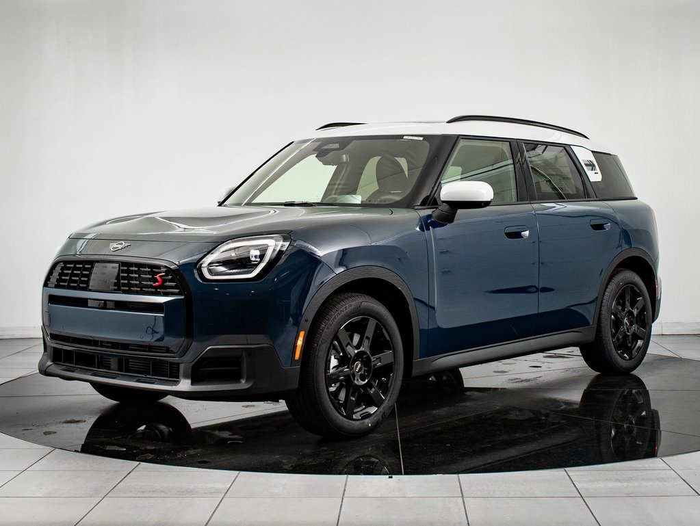 2026 MINI Countryman S's photo