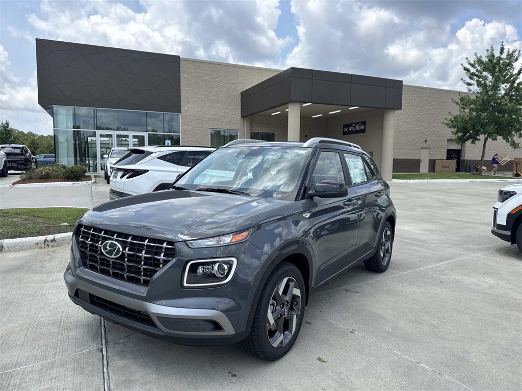 2025 Hyundai Venue Limited's photo