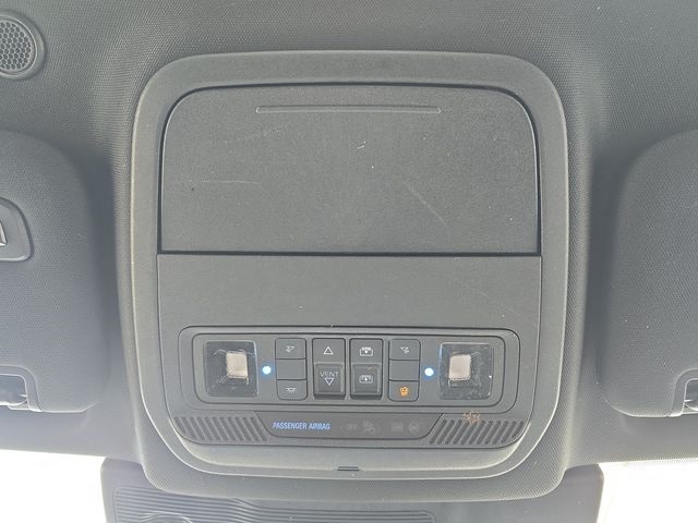 2022 Ford Explorer ST photo 4