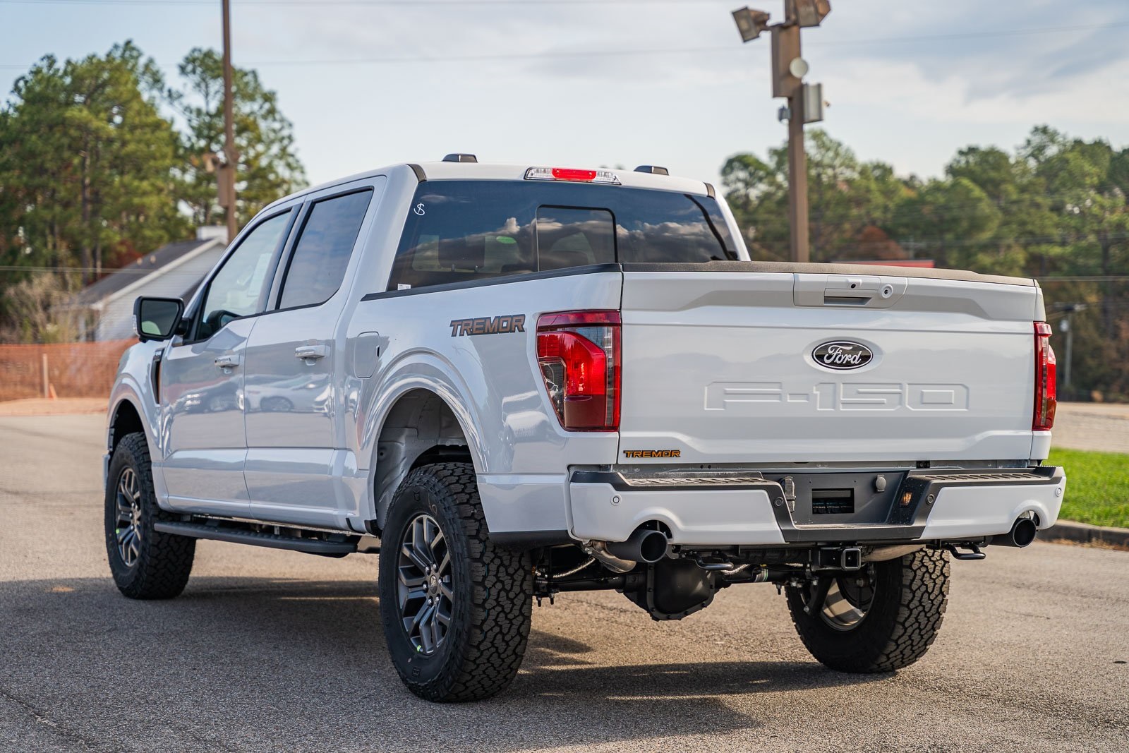 2025 Ford F-150 Tremor photo 4