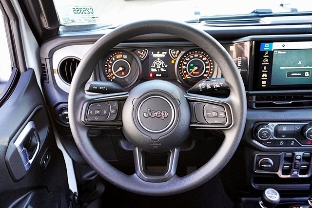 New 2026 Bright White Clear-Coat Exterior Paint Jeep Sport image 24