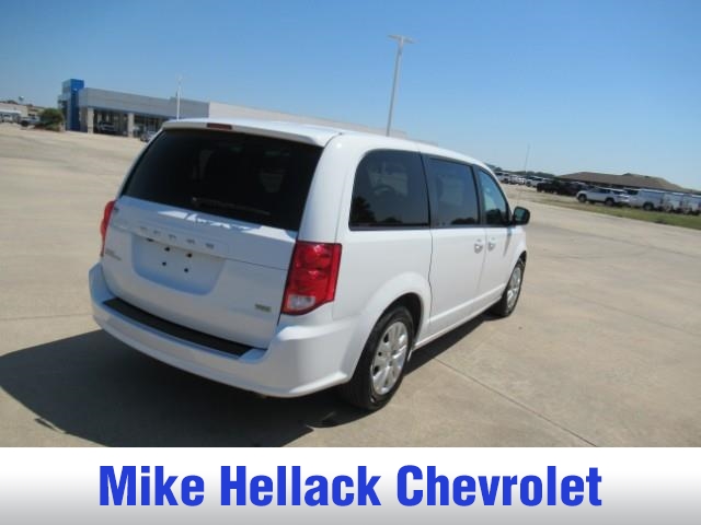 2018 Dodge Grand Caravan SE photo 7