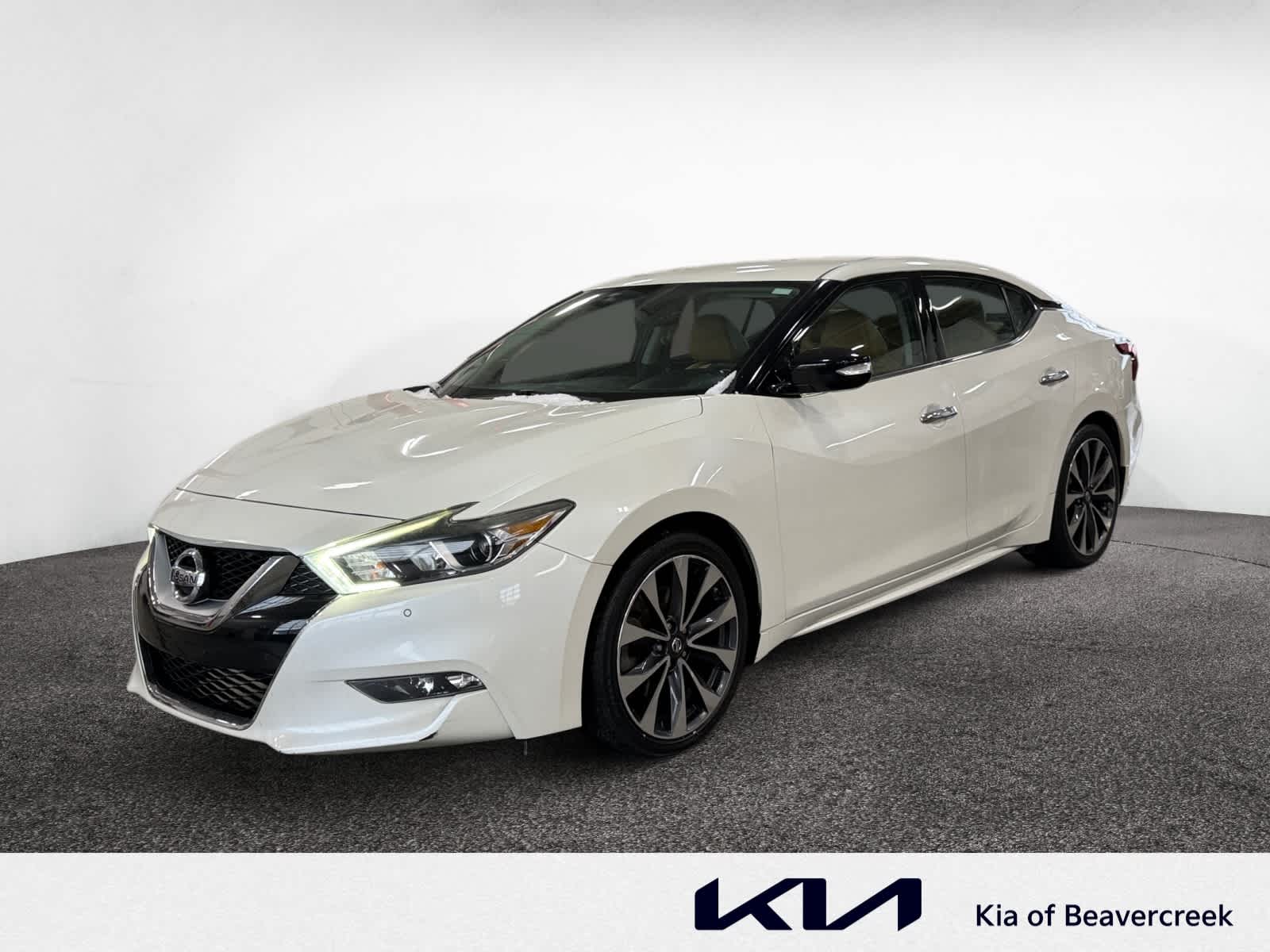 2016 Nissan Maxima SR