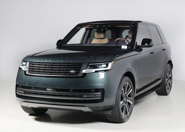 2023 Land Rover Range Rover P530 SE