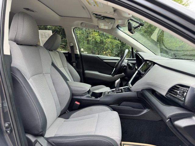 2022 Subaru Outback Premium photo 19