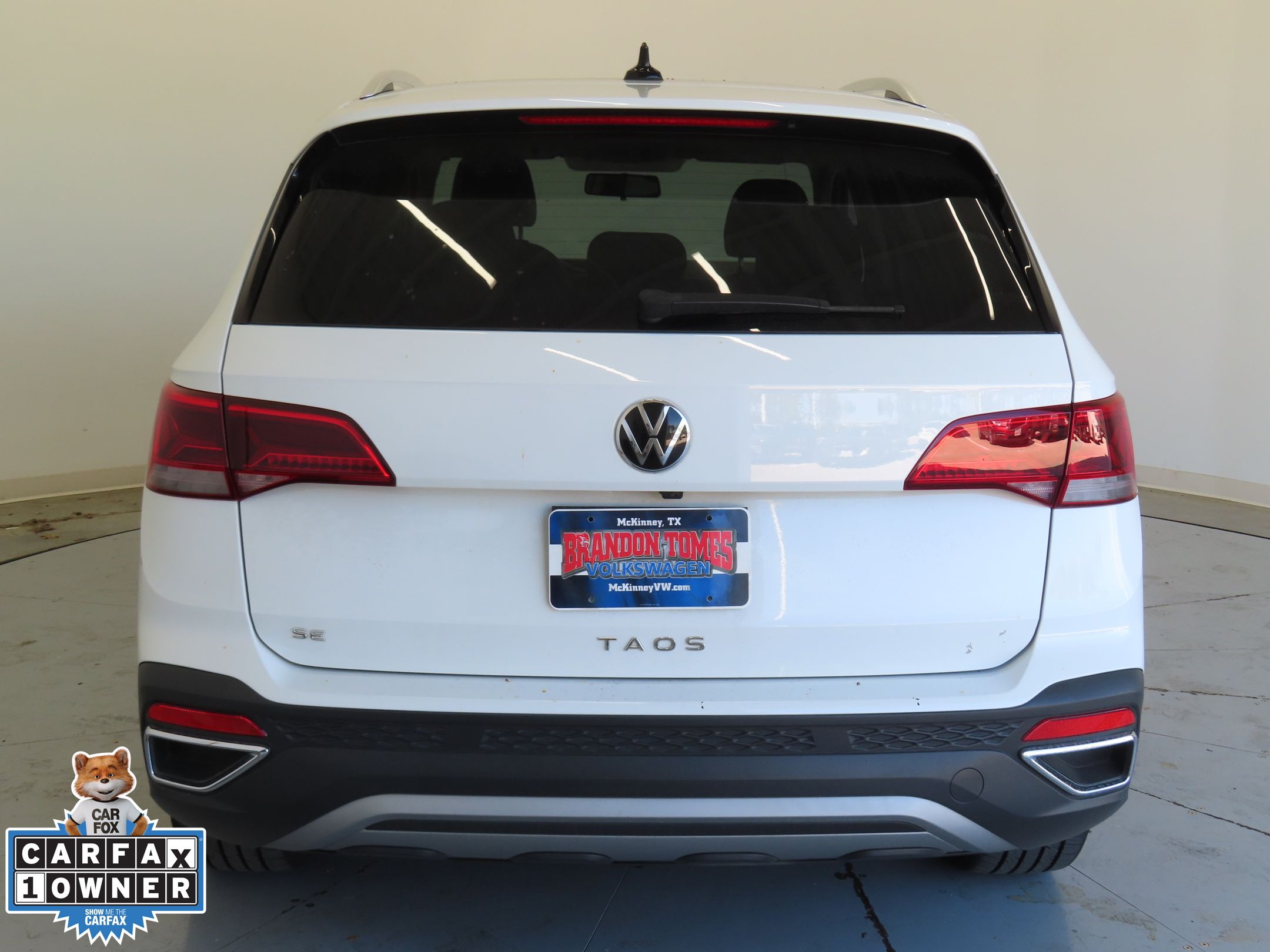 2022 Volkswagen Taos SE photo 4